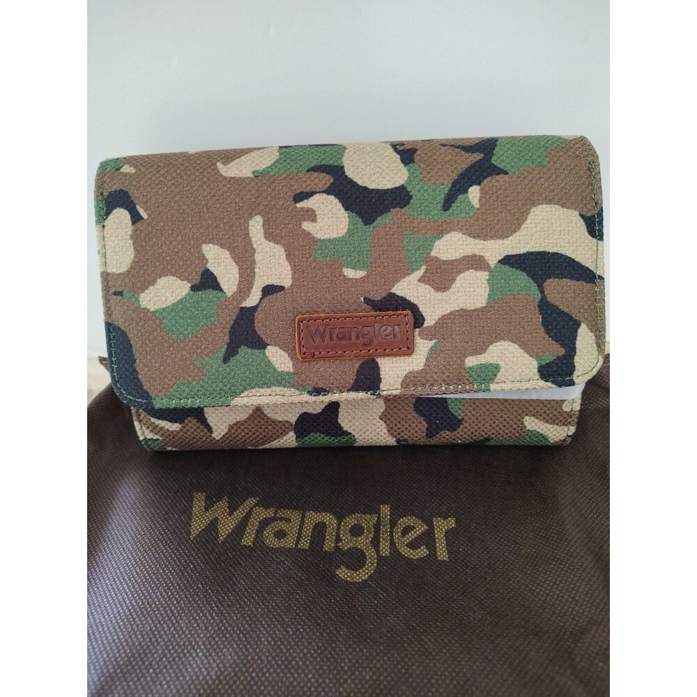 Wrangler Camo Print Canvas Clutch/Crossbody 8 Inch X 5 Inch W/Card Pockets